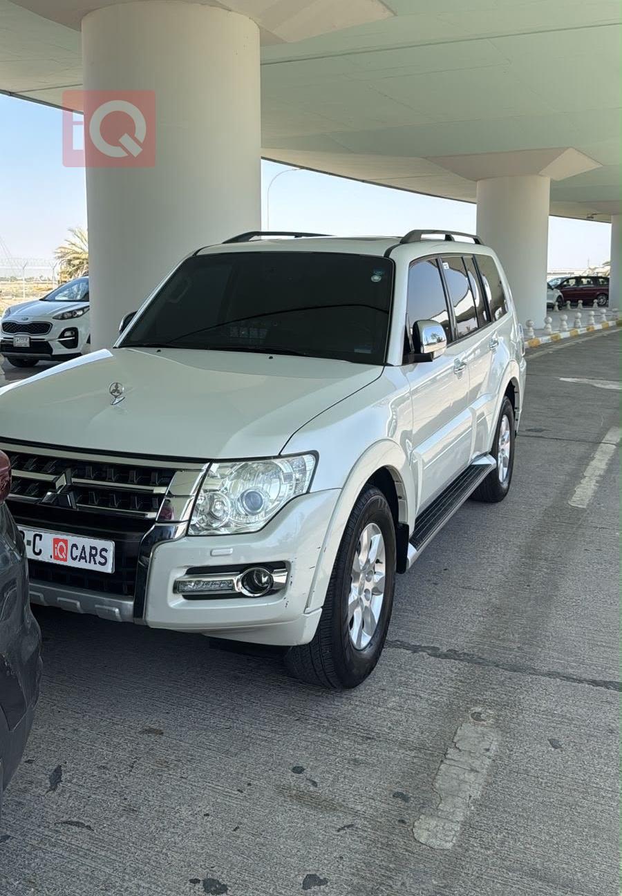 ميتسوبيشي باجيرو
